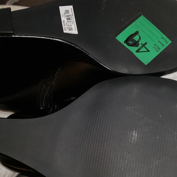 TORRID Lace Up Wedge - Picture 3 of 4